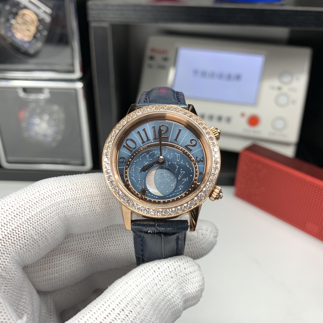 Jaeger-LeCoultre Blue 36mm