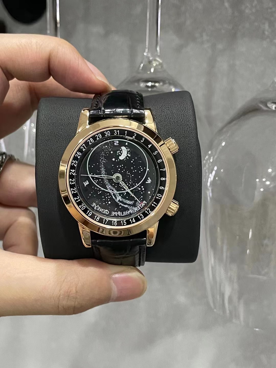 Patek Philippe Watch 5681
