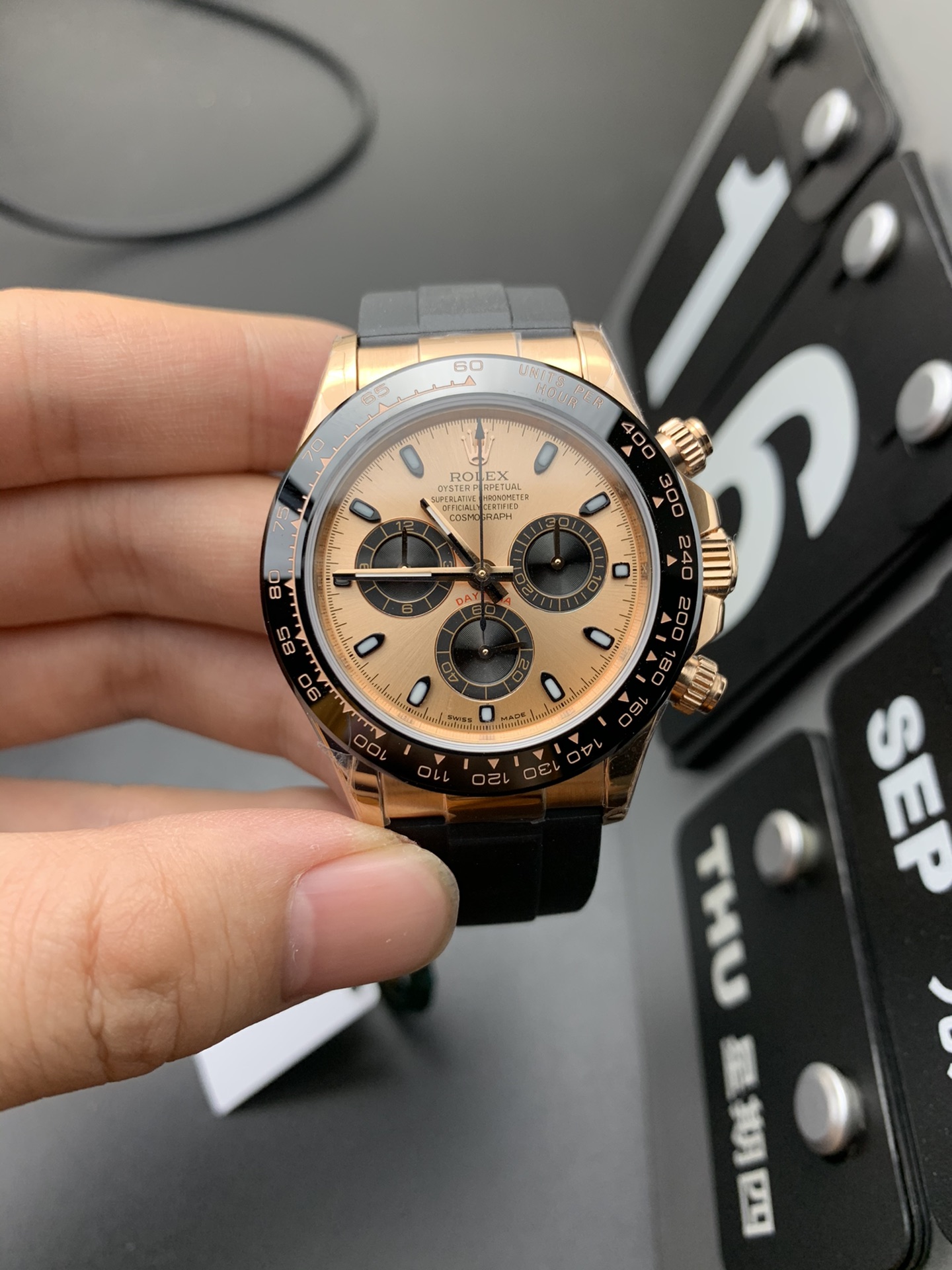 Rolex Rose Gold Watch 12872