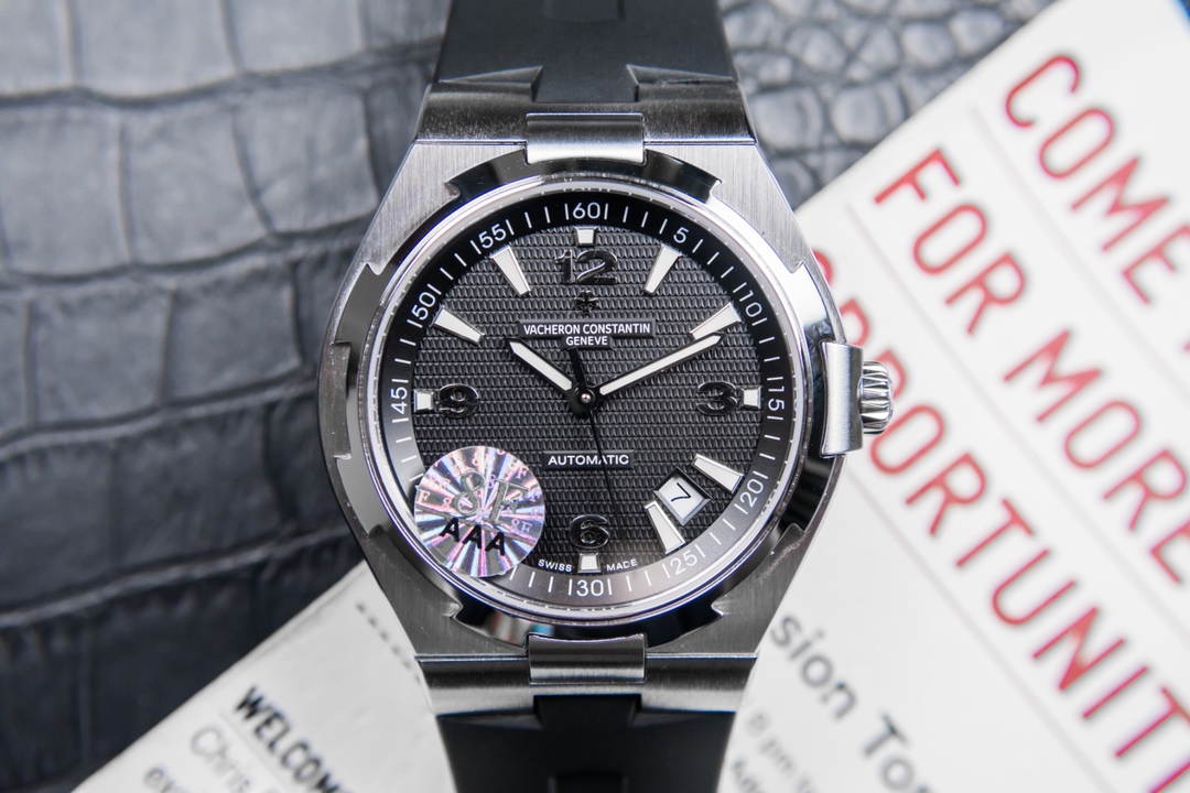 Vacheron Constantin Overseas 9015 42mm