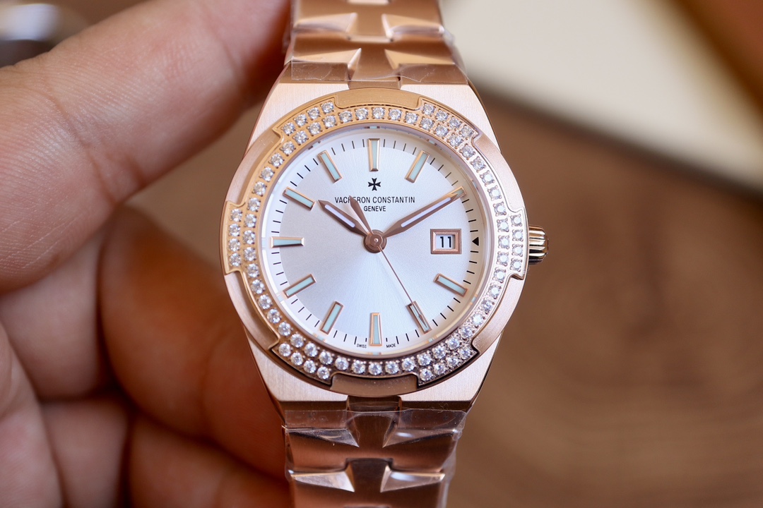Vacheron Constantin Overseas Blue 33mm