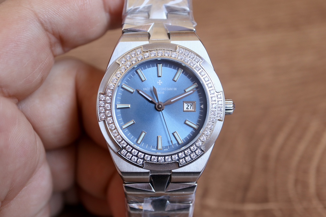 Vacheron Constantin Overseas Blue 33mm