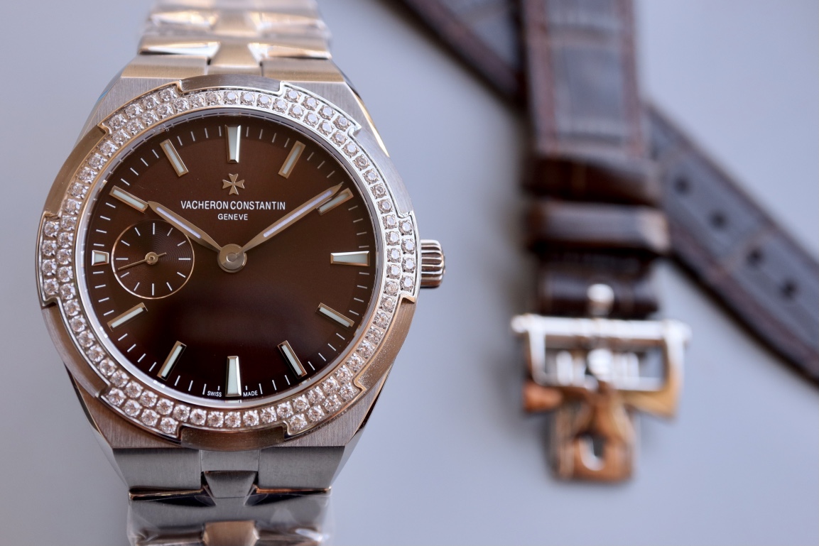 Vacheron Constantin Overseas Blue 5300 10.8mm
