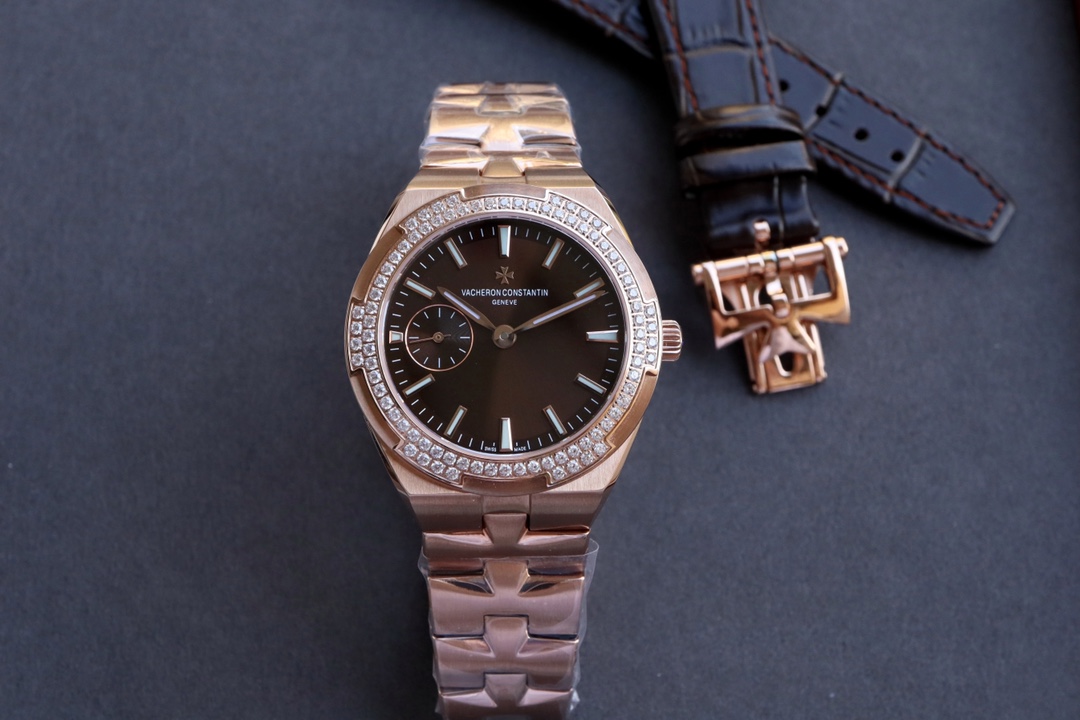 Vacheron Constantin Overseas Blue 5300 10.8mm