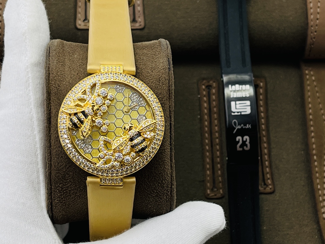 Cartier Diamond Watch 16091