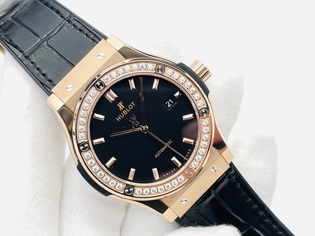 Hublot Black 1112 42mm
