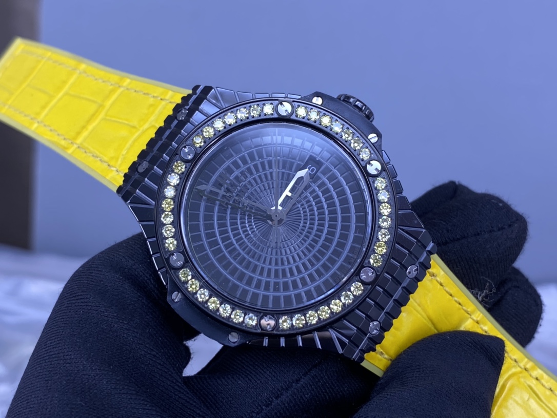 Hublot Blue Watch 2323