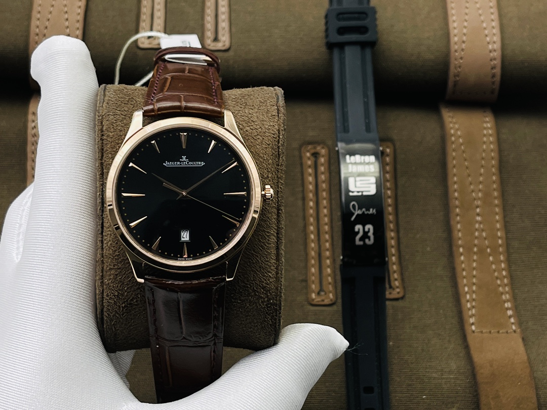 Jaeger-LeCoultre 9015 Watch 3582