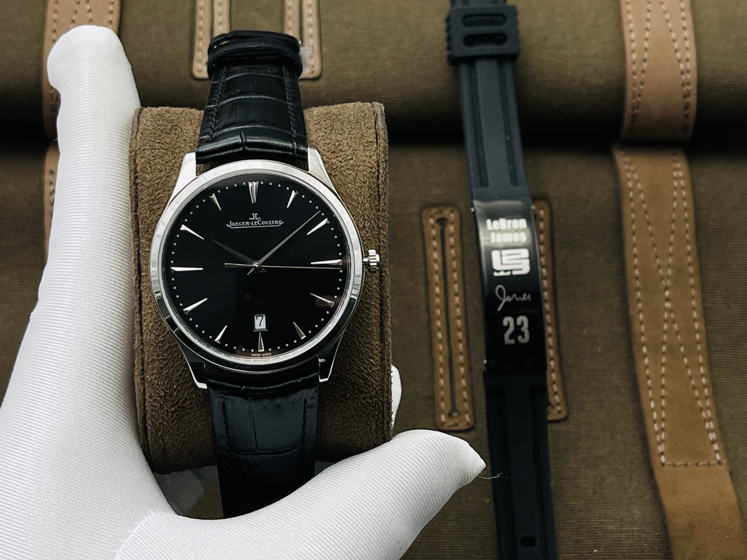 Jaeger-LeCoultre 9015 Watch 3583