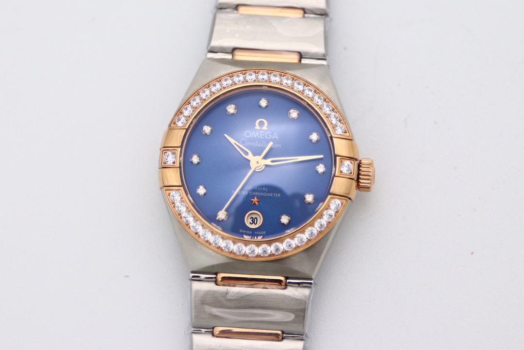Omega Constellation Blue 8700 29mm