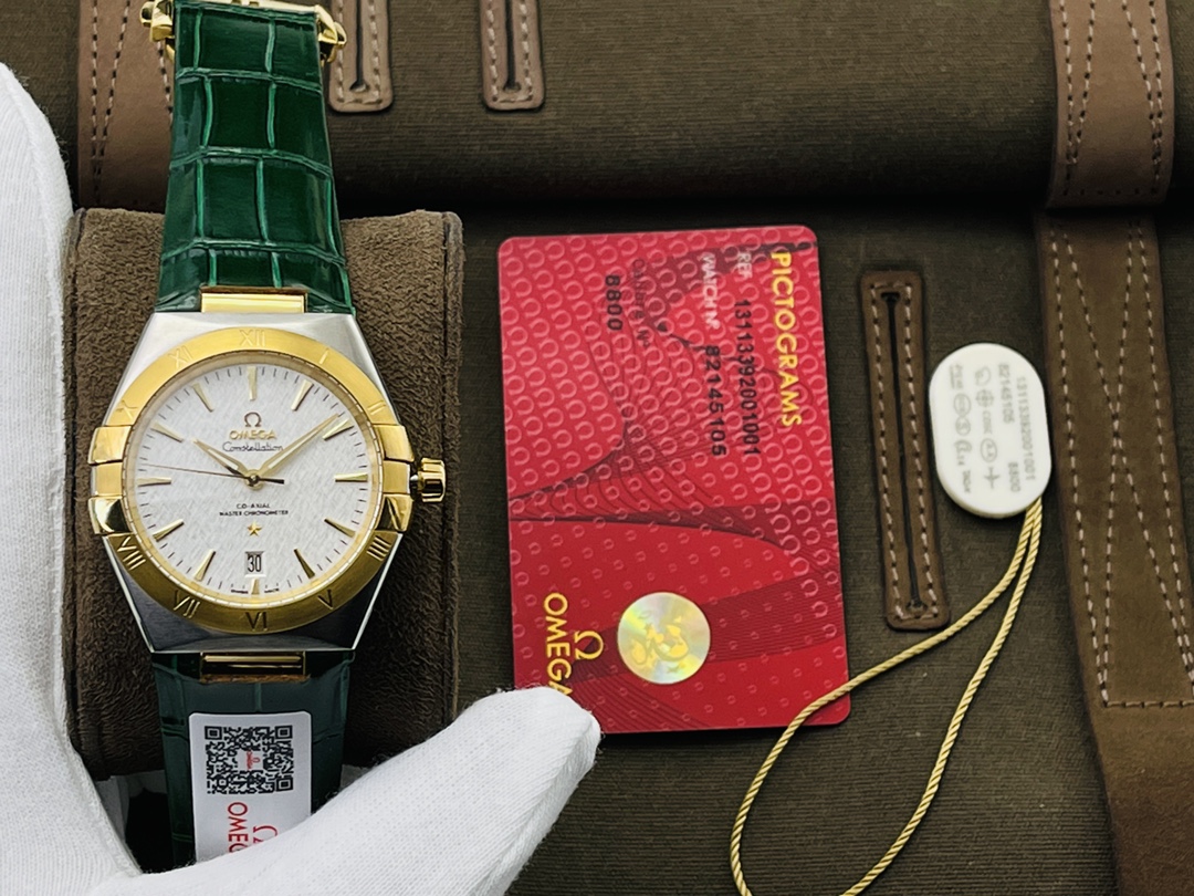 Omega Constellation Green 8800/8801 39mm