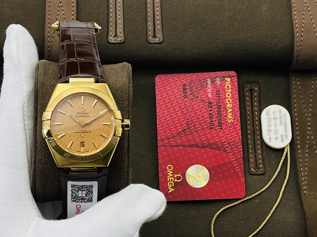 Omega Constellation Green 8800/8801 39mm
