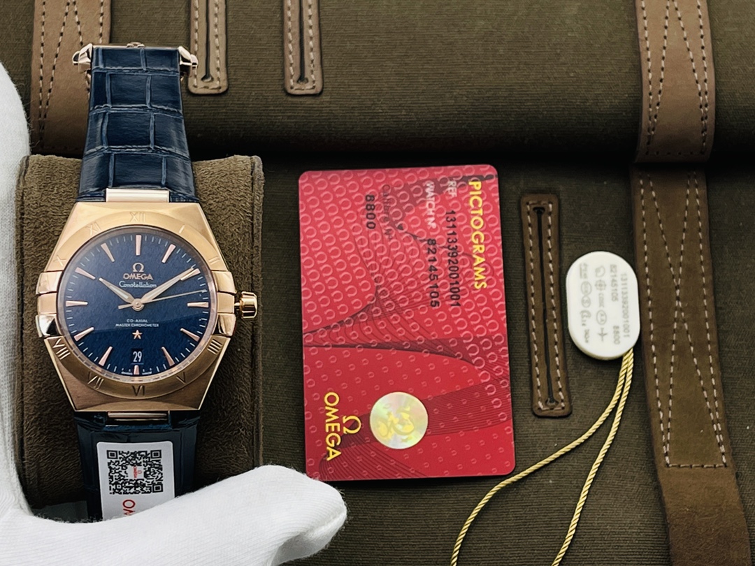 Omega Constellation Green 8800/8801 39mm
