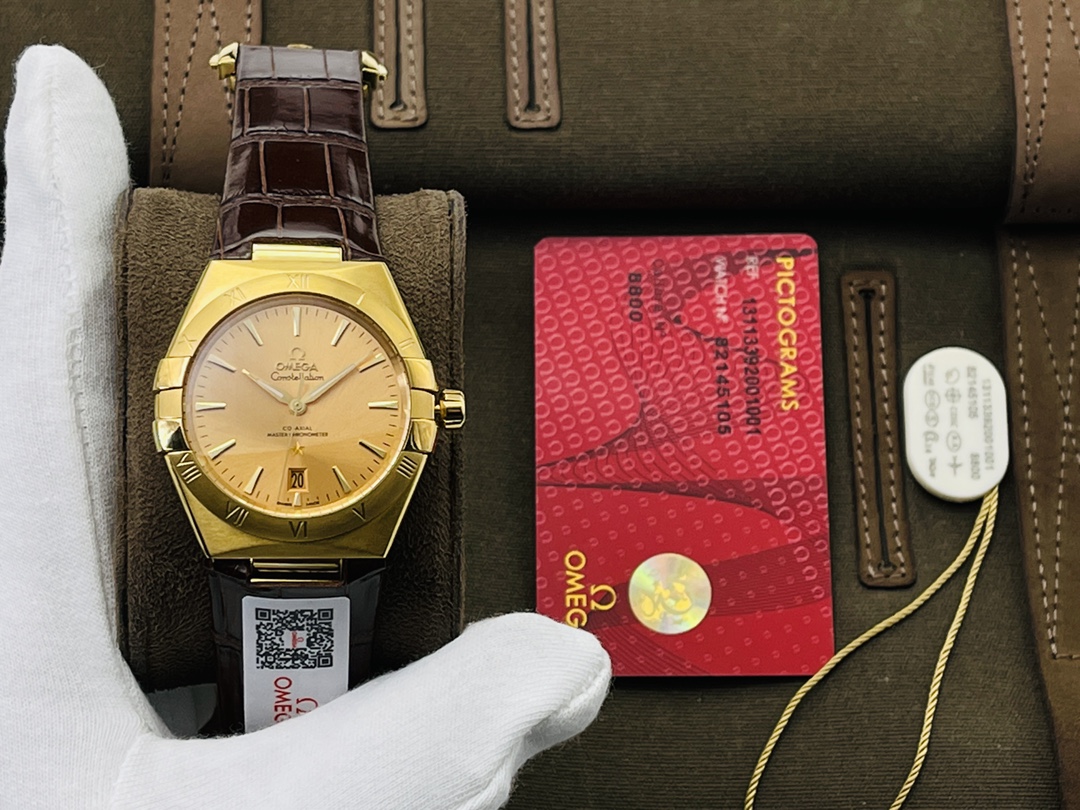 Omega Constellation Green 8800/8801 39mm