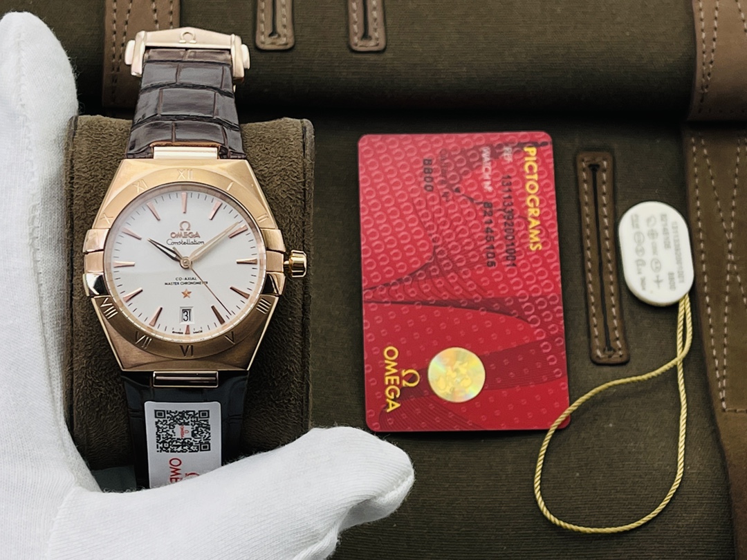Omega Constellation Green 8800/8801 39mm