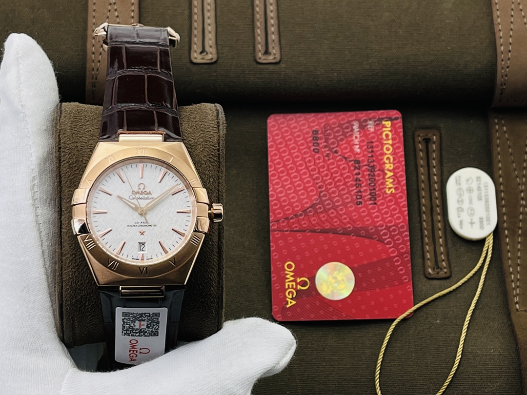 Omega Constellation Green 8800/8801 39mm