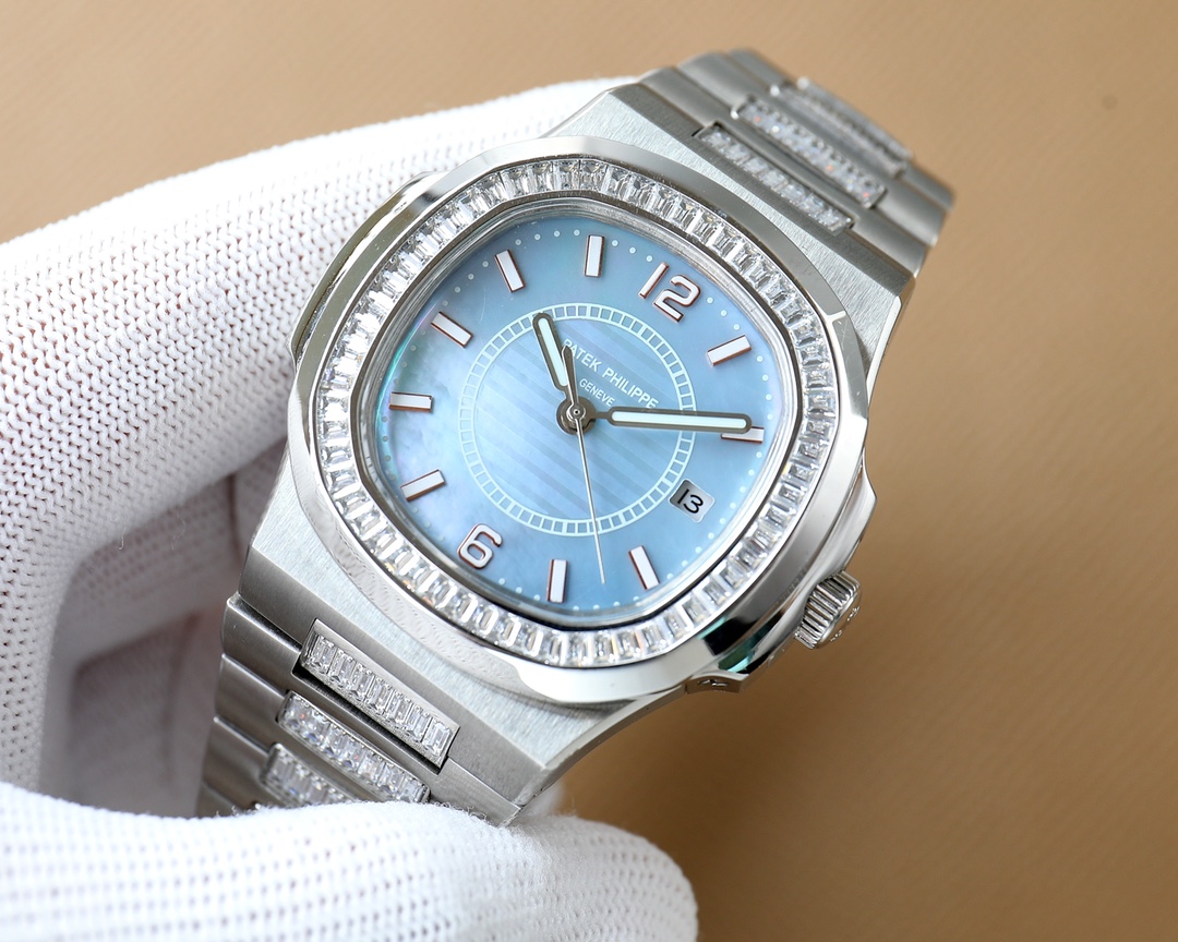Patek Philippe Nautilus Blue 5711