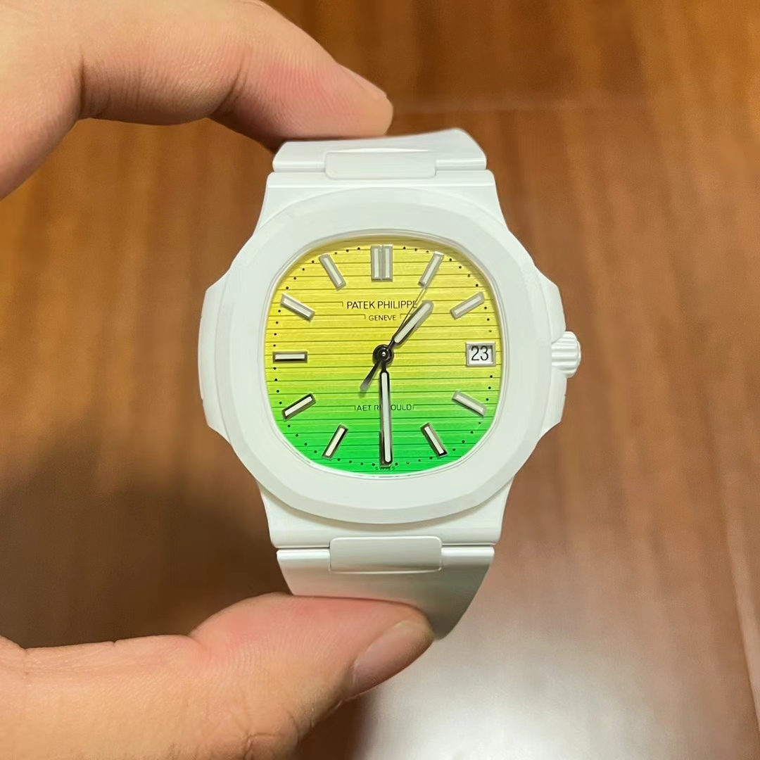 Patek Philippe Nautilus Ceramic 9015