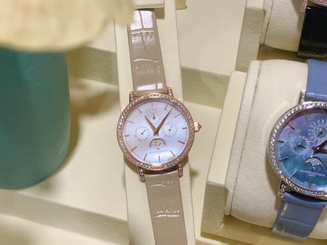 Vacheron Constantin 4305T Watch 4832