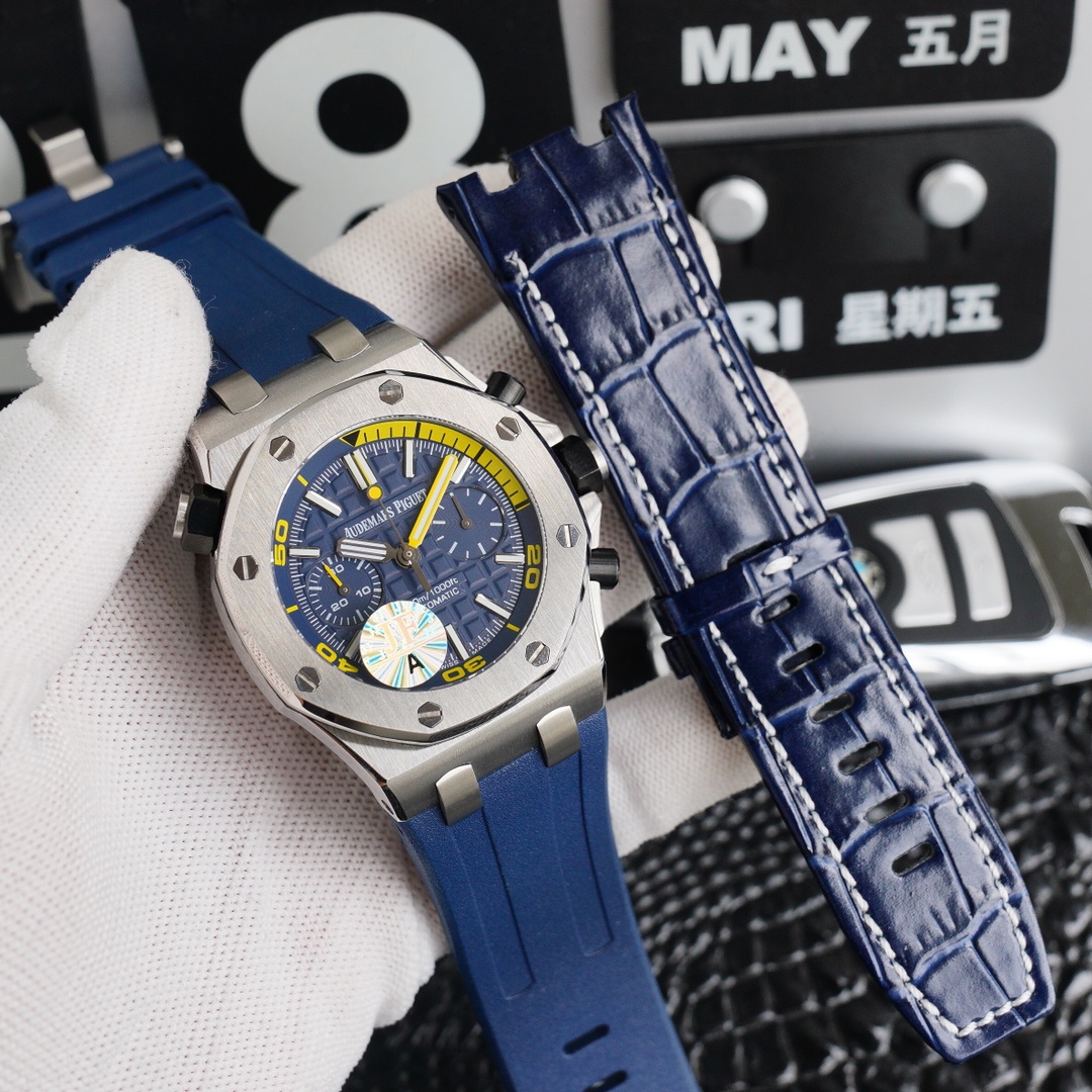 Audemars Piguet Royal Oak Blue 26703 42mm