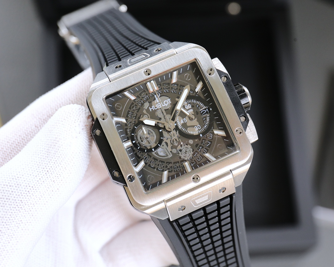 Hublot 42mm Watch 16282