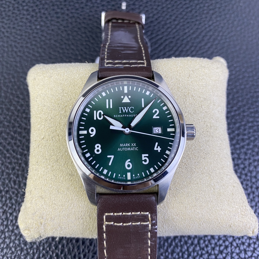 IWC Pilot 2824