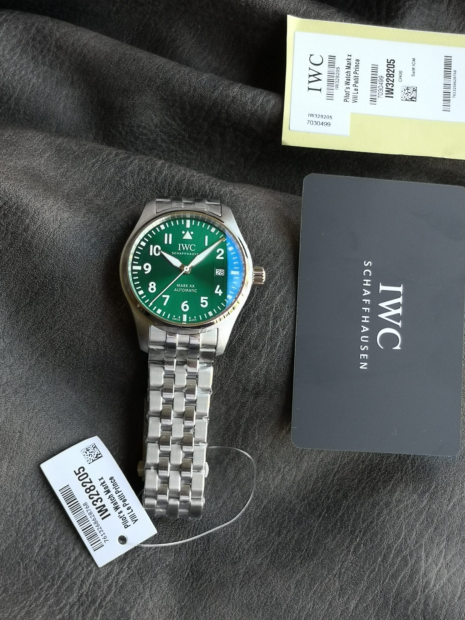 IWC Pilot Green 2892 V7