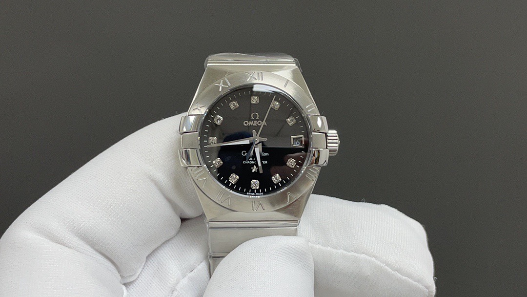 Omega Constellation Blue 8520