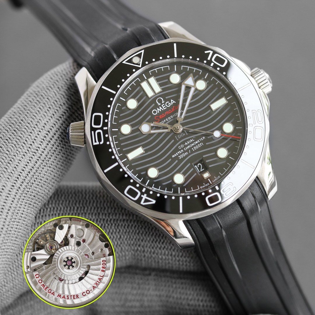 Omega Seamaster White 42mm
