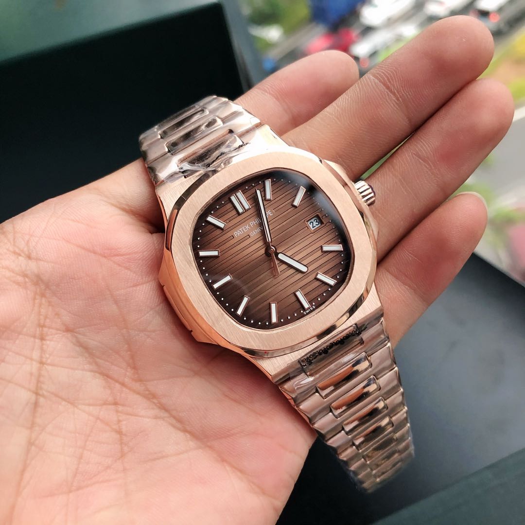 Patek Philippe Nautilus 8215