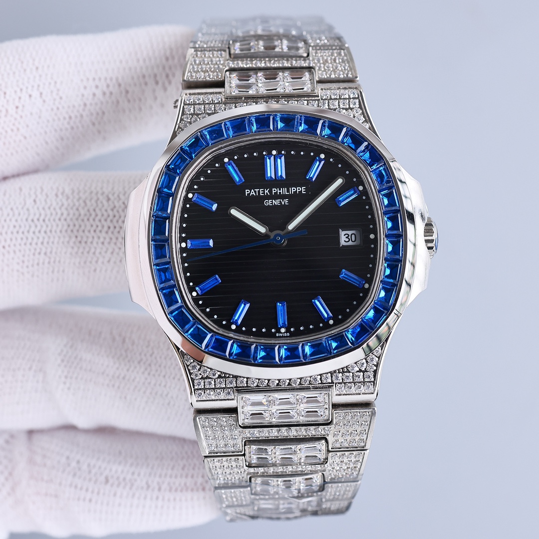 Patek Philippe Nautilus Blue 5711 11.5mm