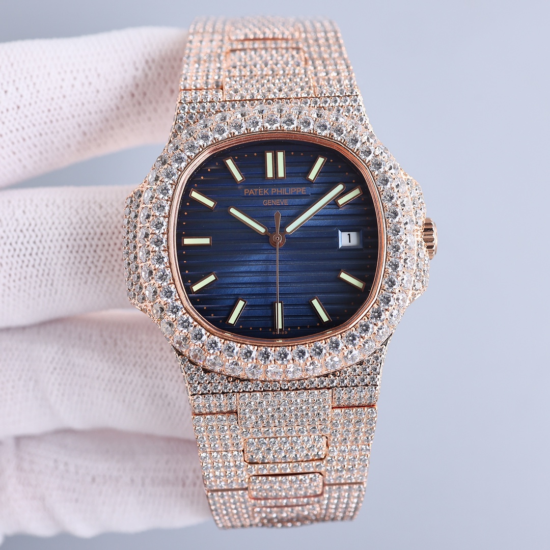Patek Philippe Nautilus Blue 5711 11.5mm