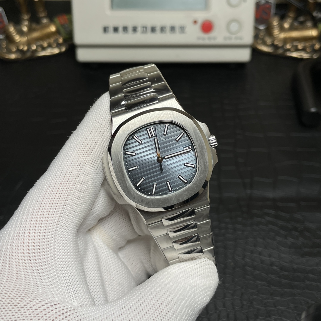 Patek Philippe Nautilus Blue 5711 3K