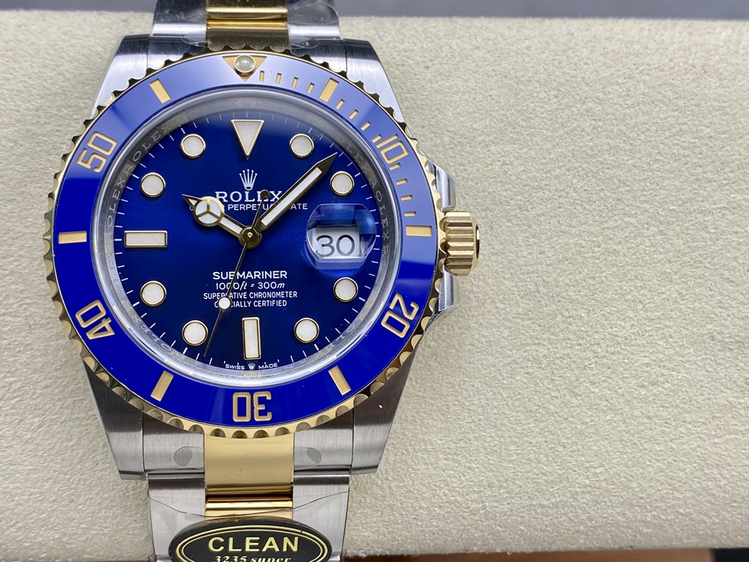 Rolex Submariner Blue 3235 41mm CLEAN