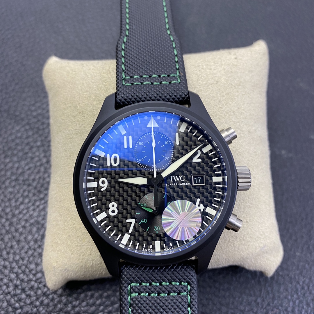 IWC Pilot Black