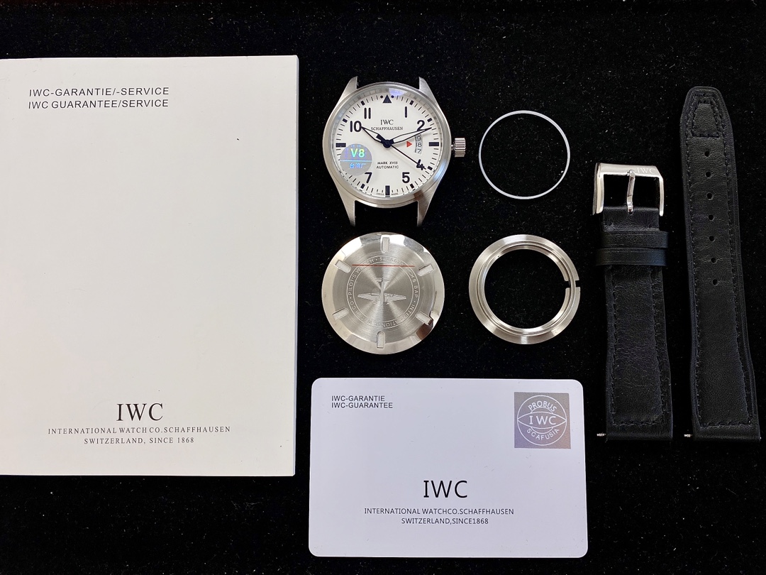 IWC Pilot White 40mm