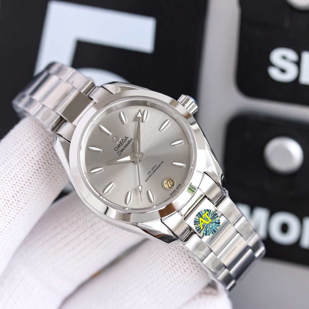 Omega Seamaster Black 2022
