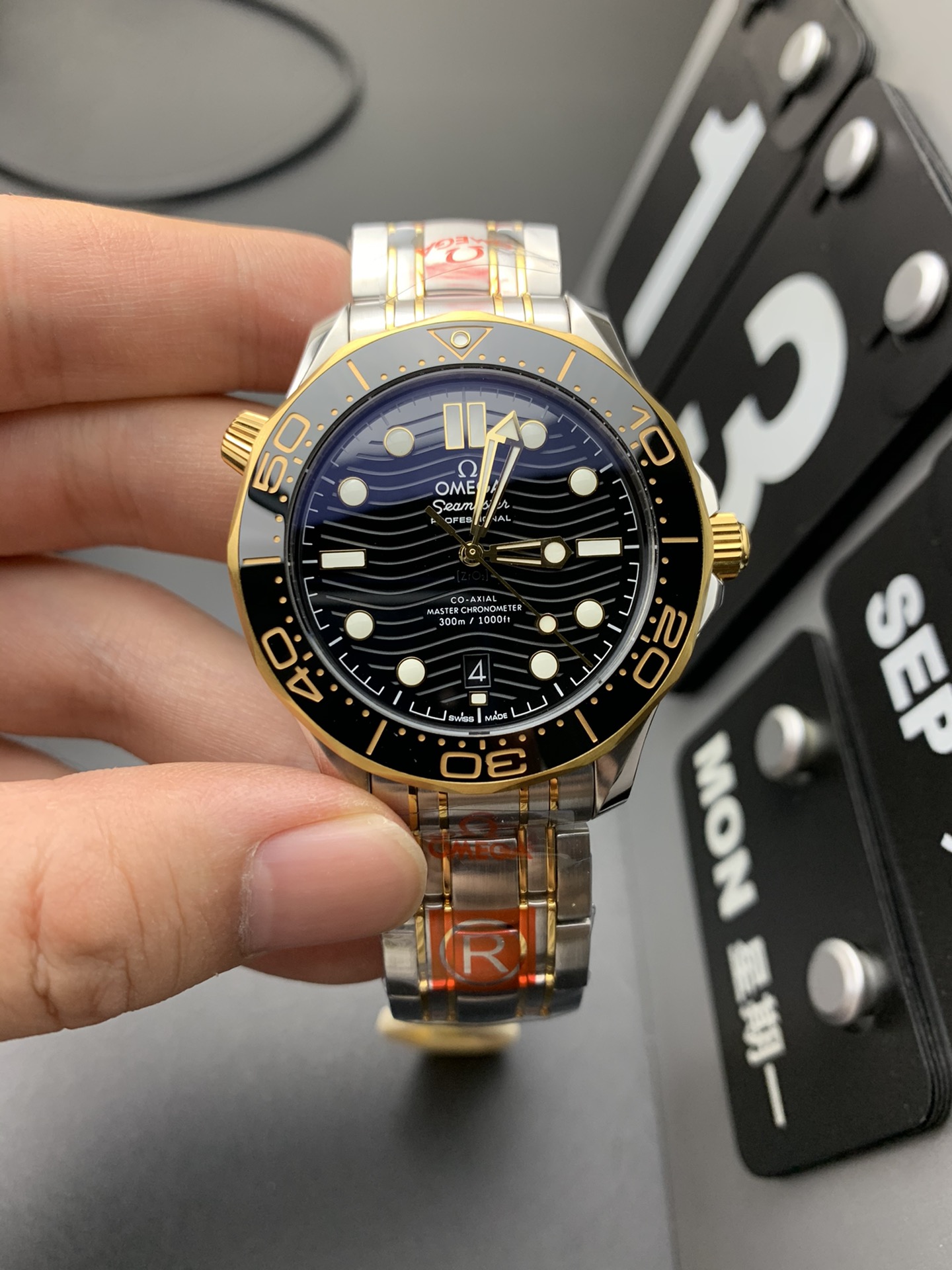 Omega Seamaster Watch 11189