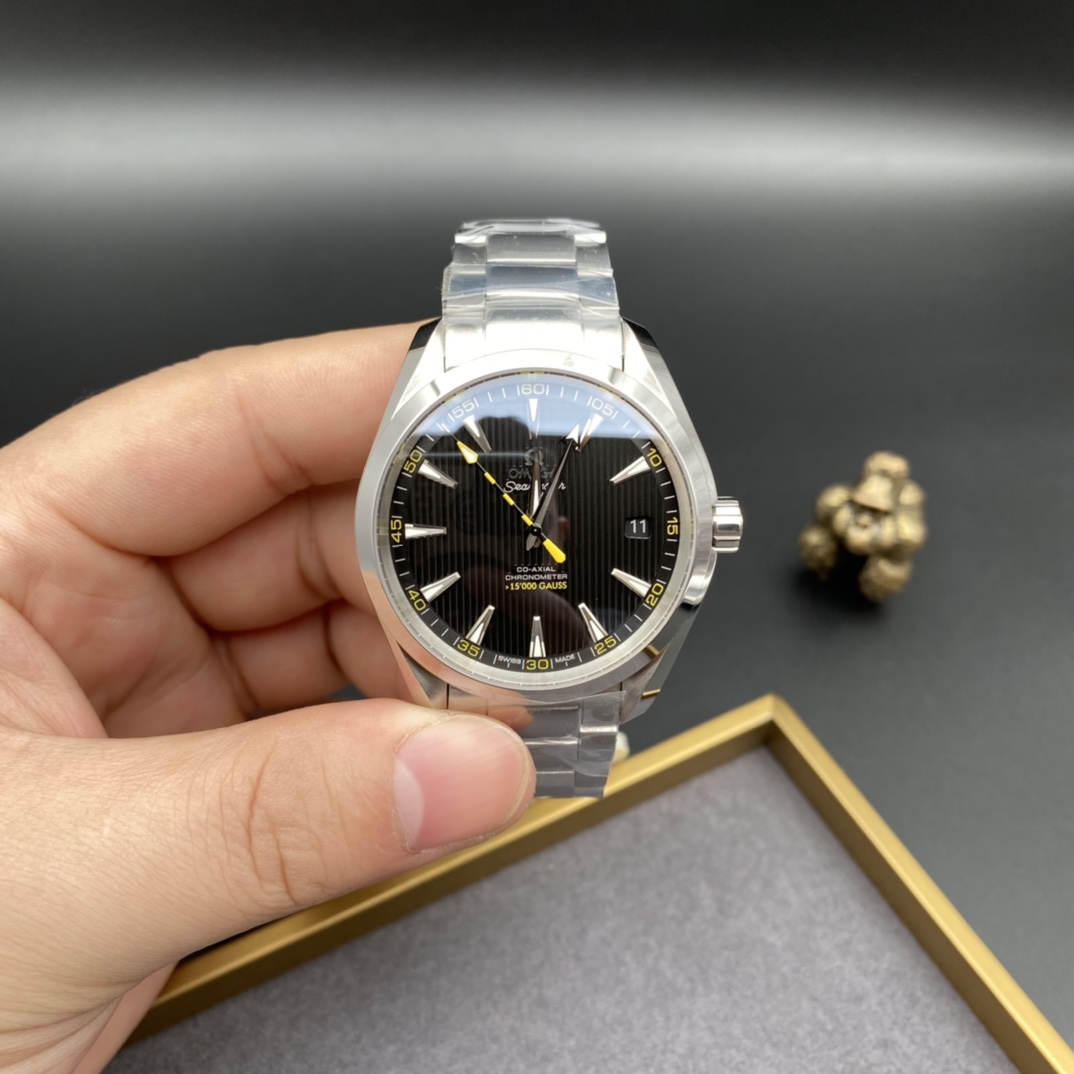 Omega Seamaster Watch 11546