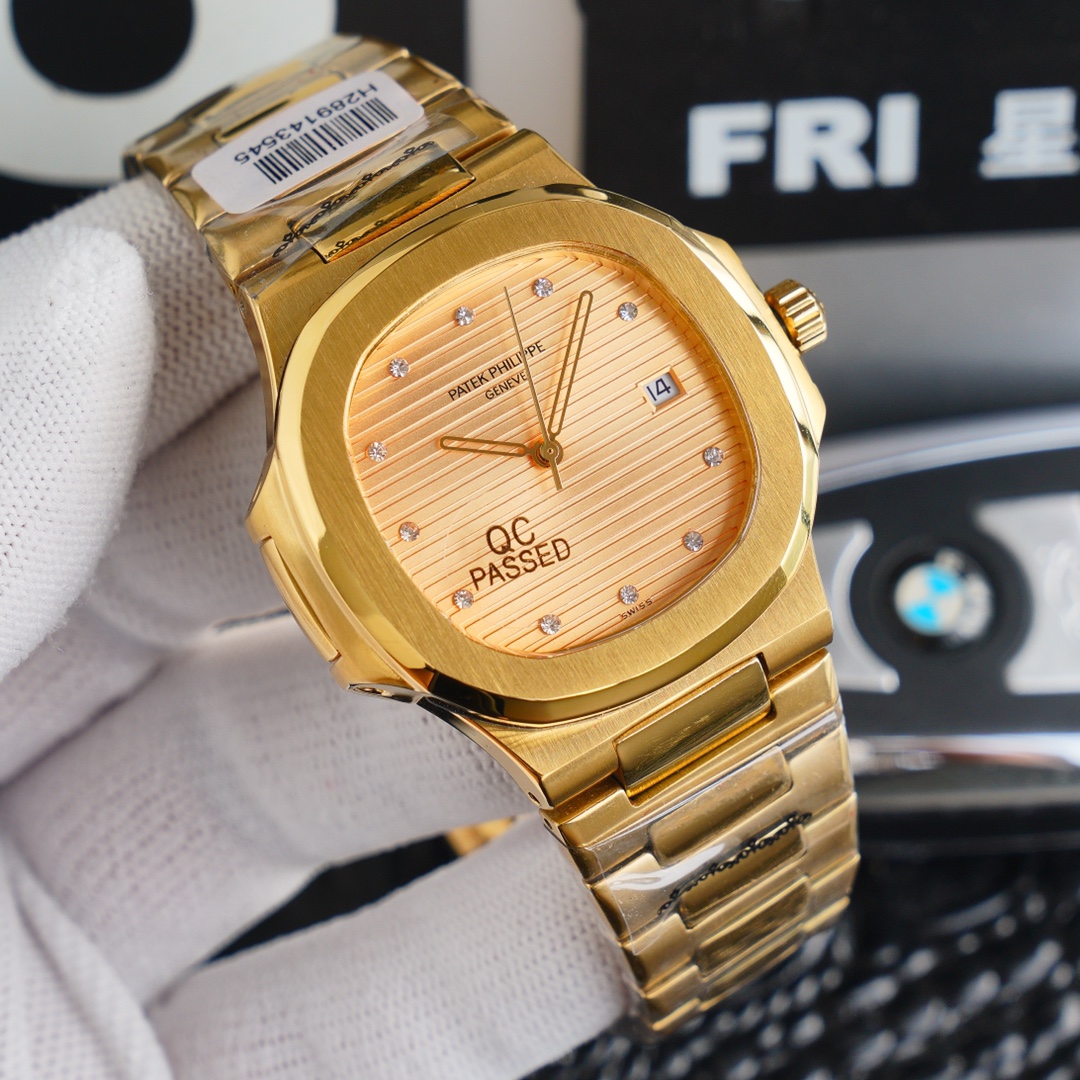 Patek Philippe Nautilus 1976