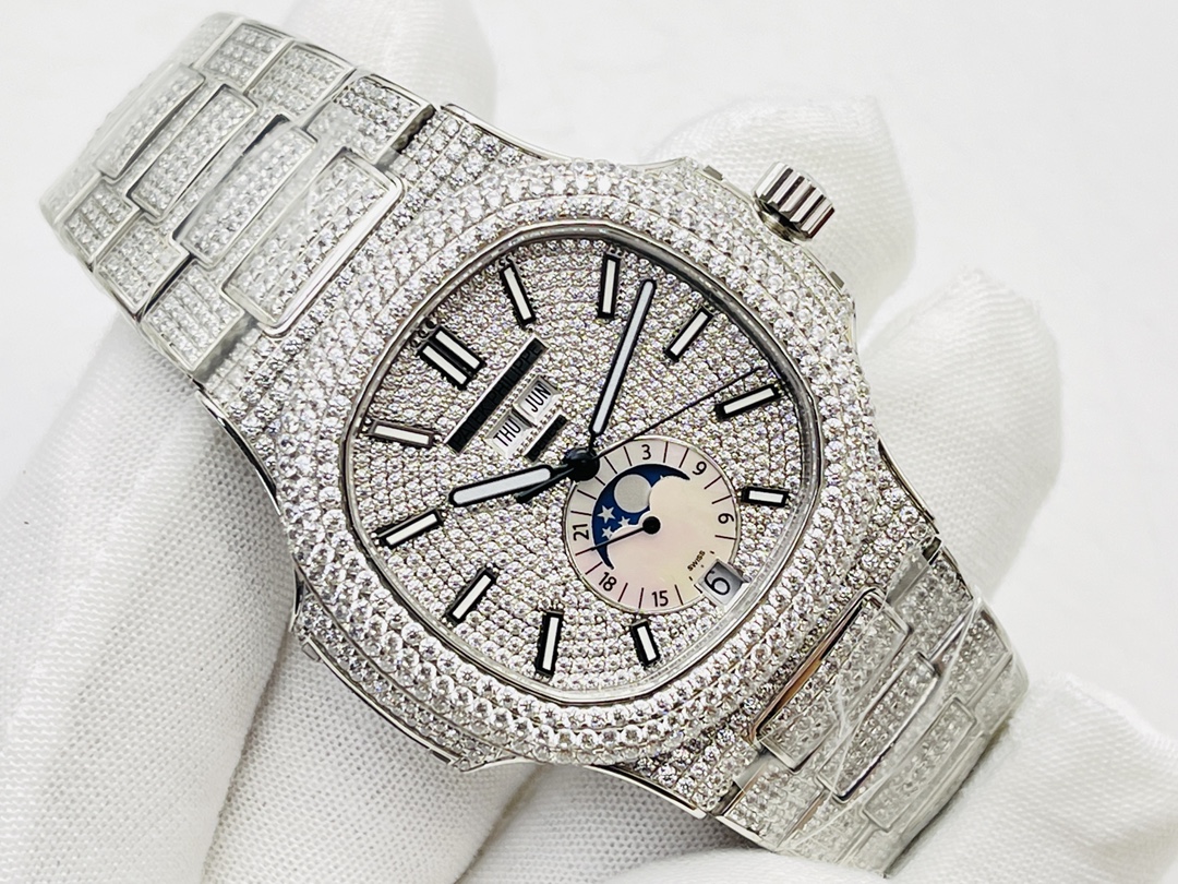 Patek Philippe Nautilus Black 5726/1A