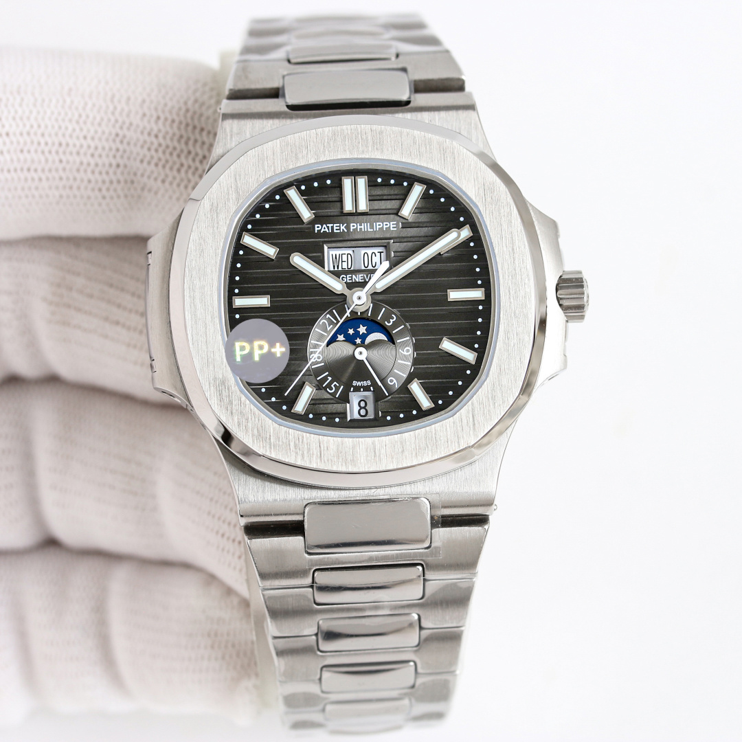 Patek Philippe Nautilus Black