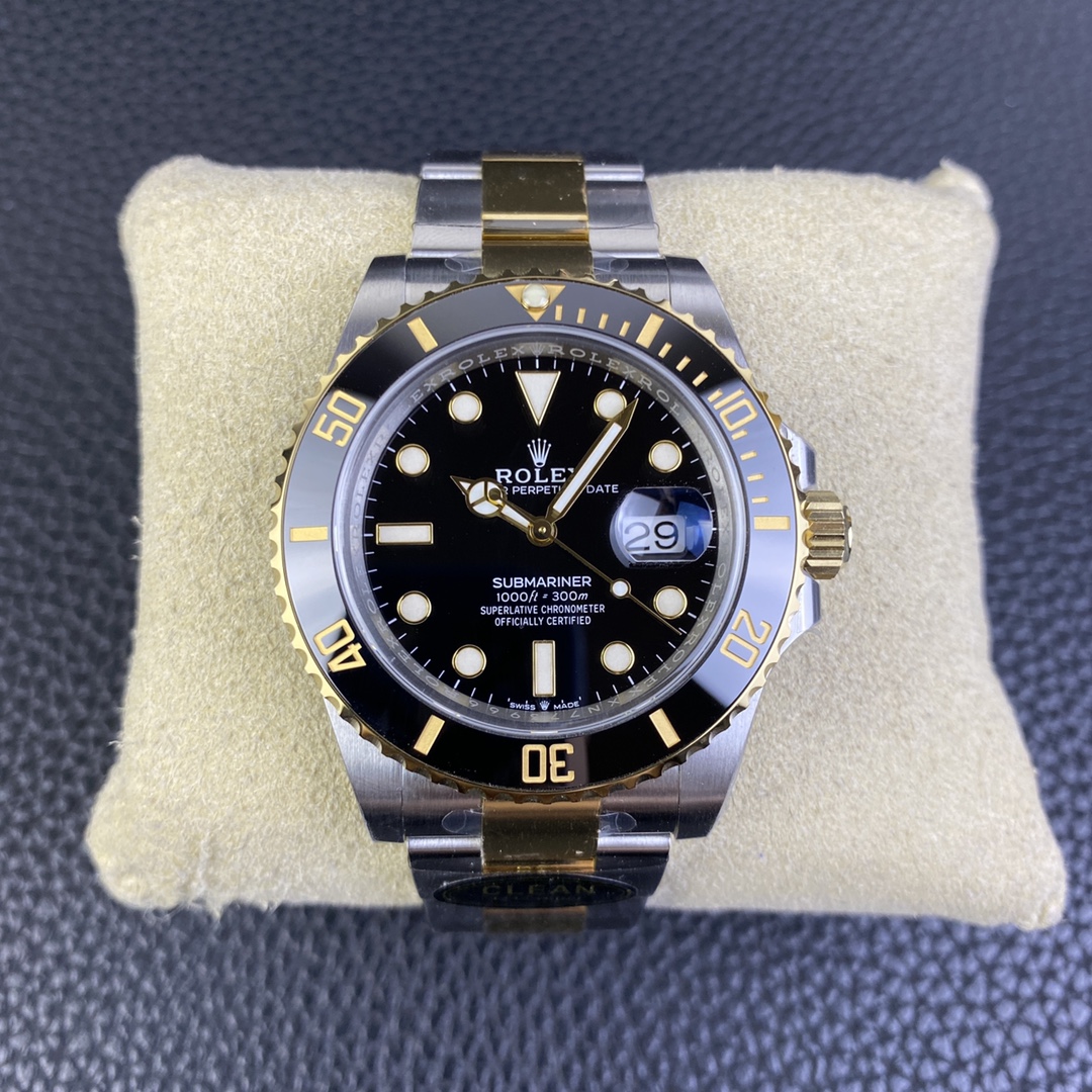 Rolex Submariner Black CLEAN