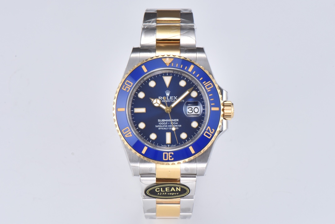 Rolex Submariner Blue 126613 41mm CLEAN