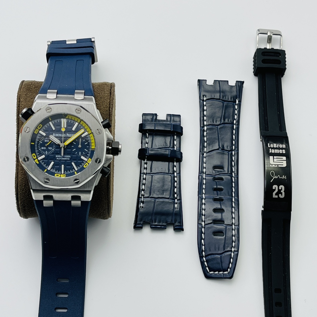 Audemars Piguet Royal Oak Blue 26703 TW