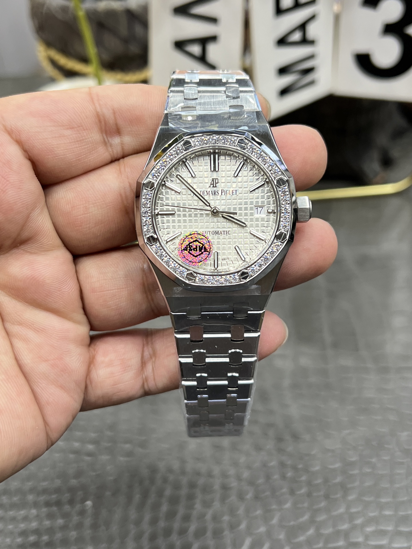 Audemars Piguet Royal Oak Diamond 15451 37mm APS