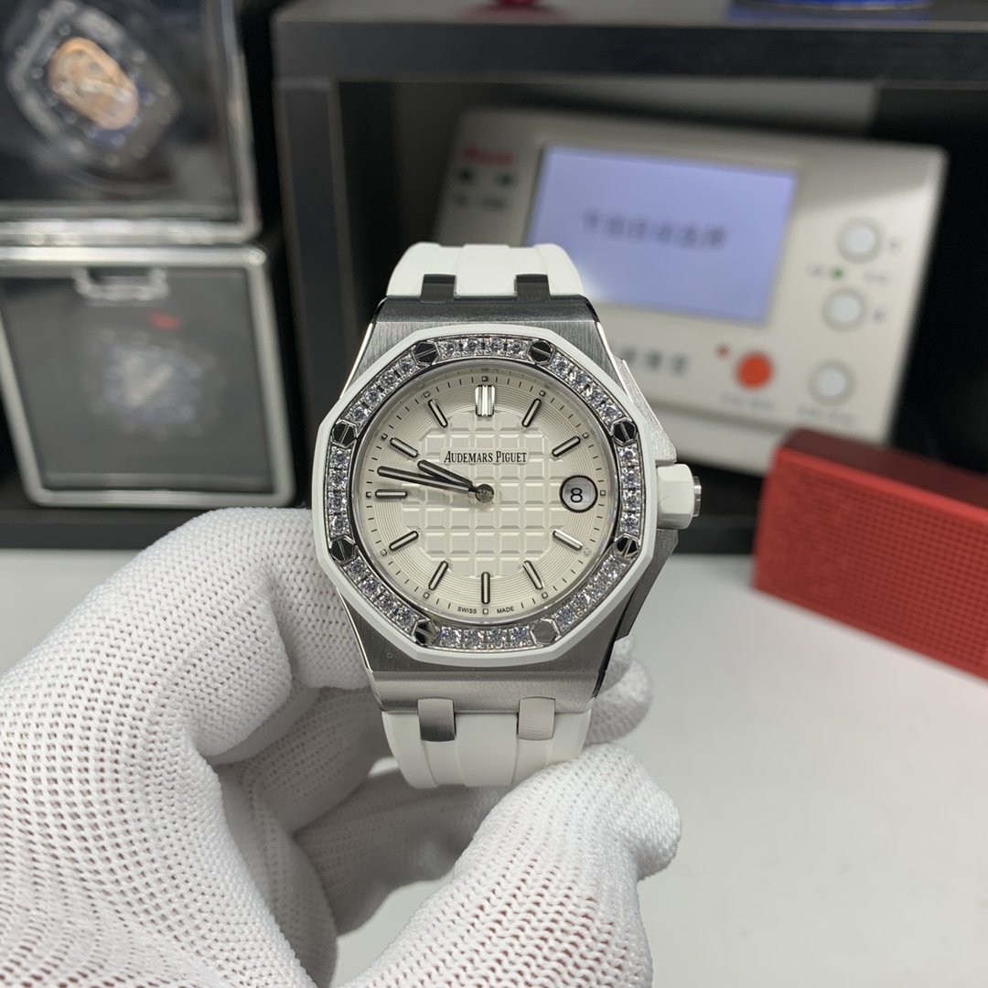 Audemars Piguet Royal Oak Offshore Blue 67540SK 37mm