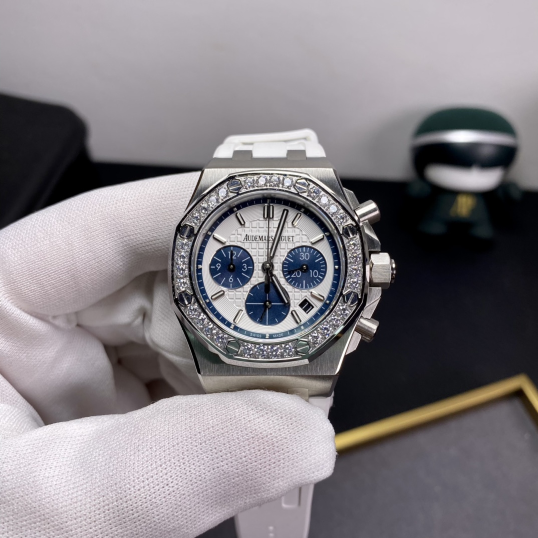 Audemars Piguet Royal Oak Offshore Diamond 37mm