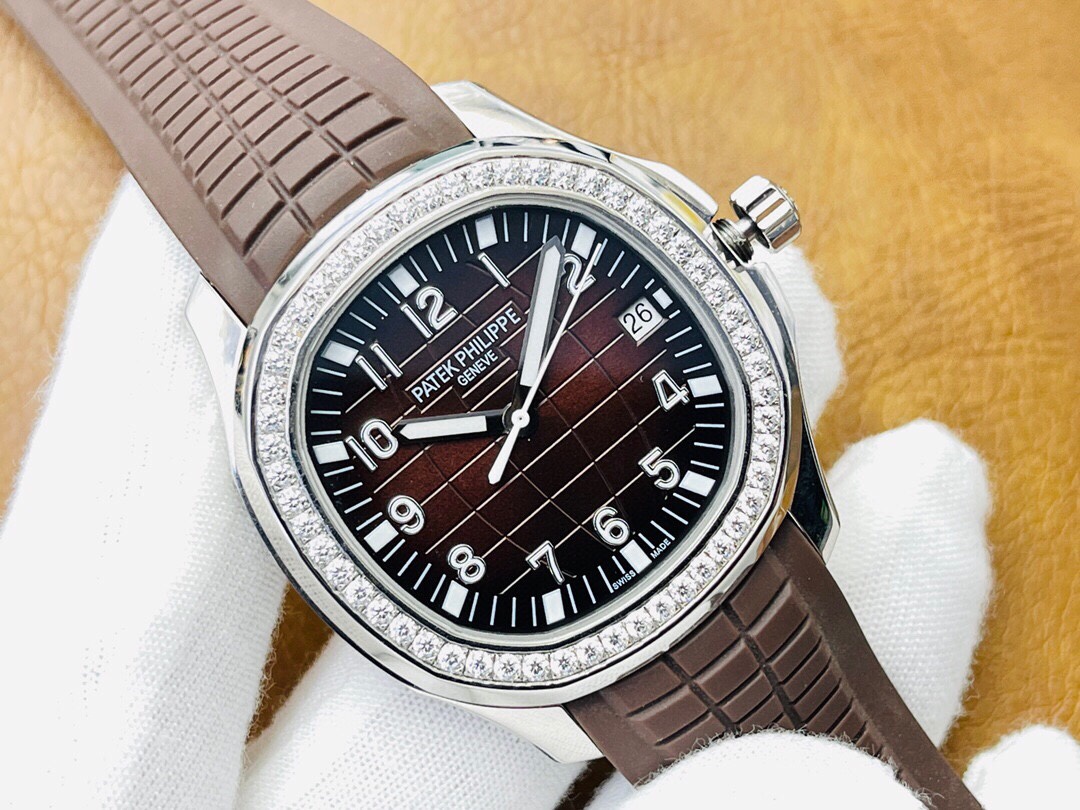 Patek Philippe Aquanaut Black 5167A