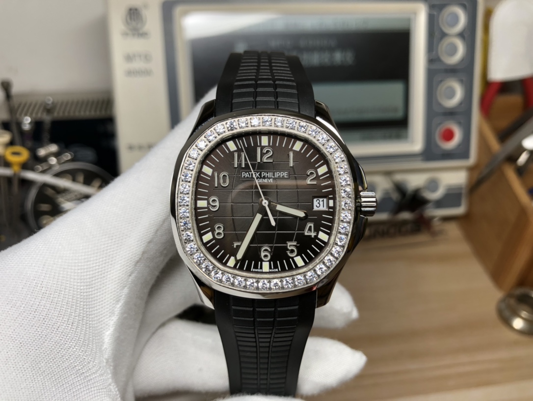 Patek Philippe Aquanaut Blue 5067A-024 36mm